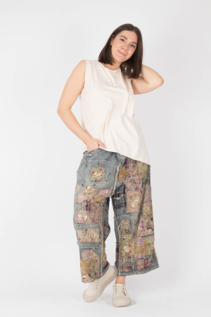 mp100324 - Magnolia Pearl Dani Blues Denims @ Walkers.Style women's and ladies fashion clothing online shop