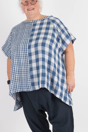 ks240239 - Kedem Sasson Cecelia Shirt @ Walkers.Style buy women's clothes online or at our Norwich shop.